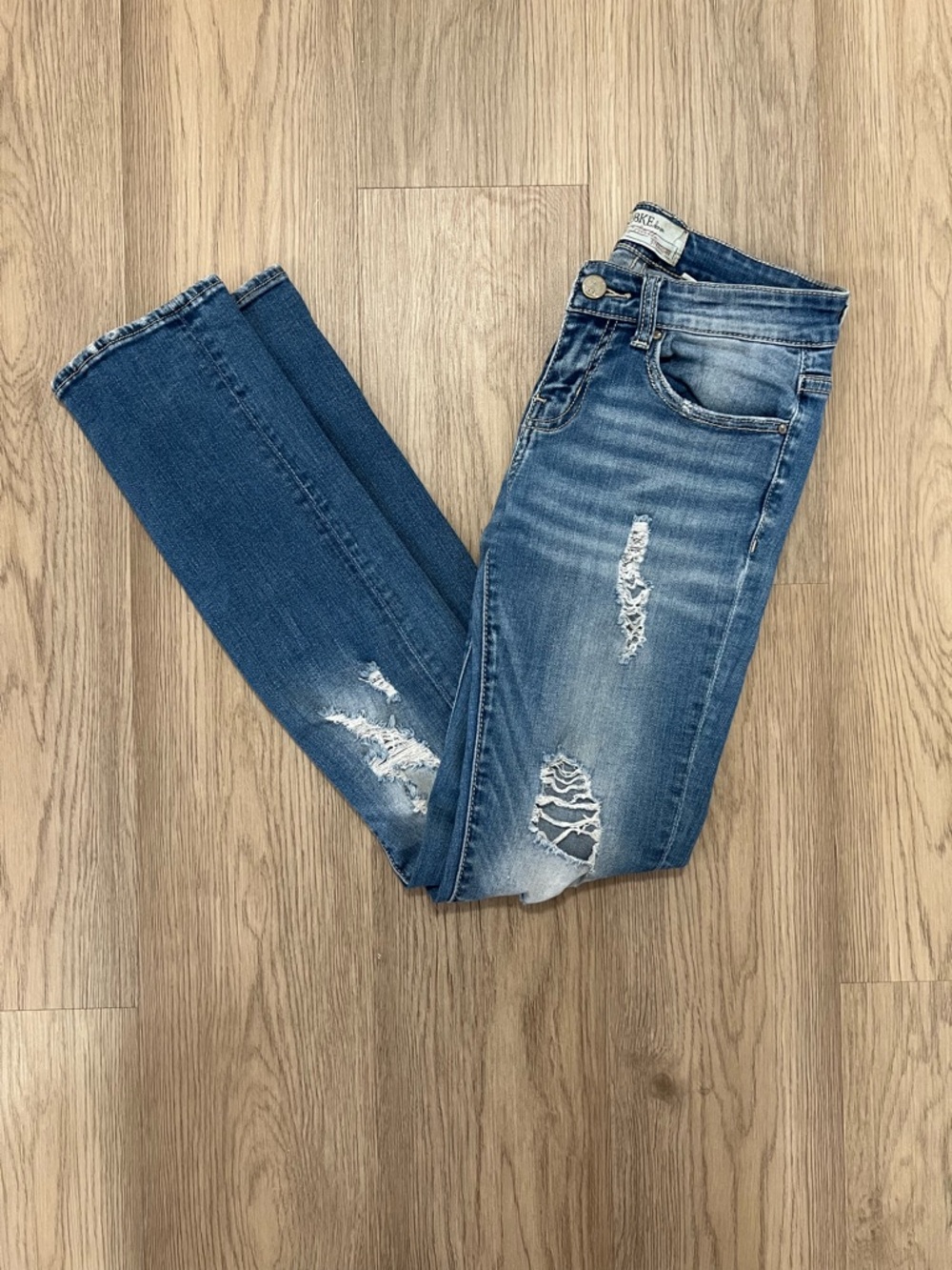 BKE Women's Straight Leg Ripped Blue Jeans